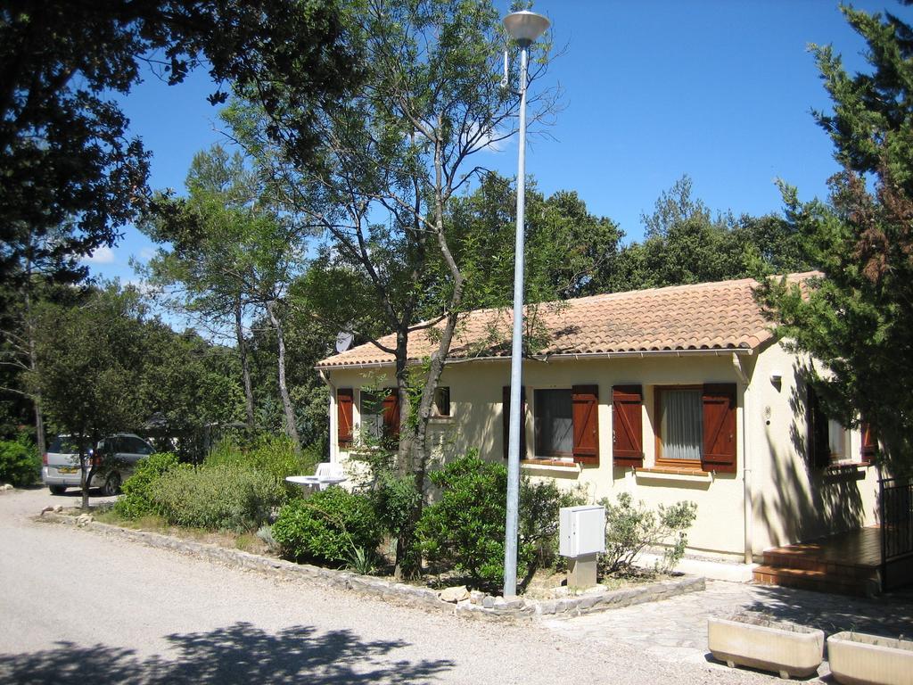 Bungalow Claret Vacquières Kültér fotó