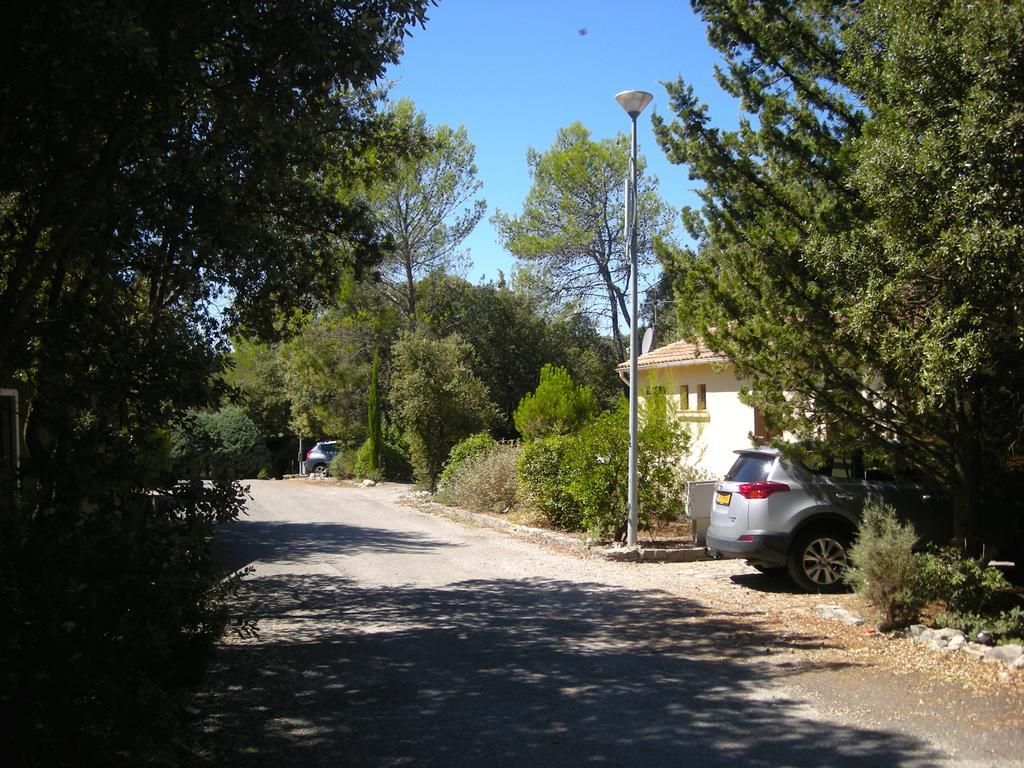 Bungalow Claret Vacquières Kültér fotó